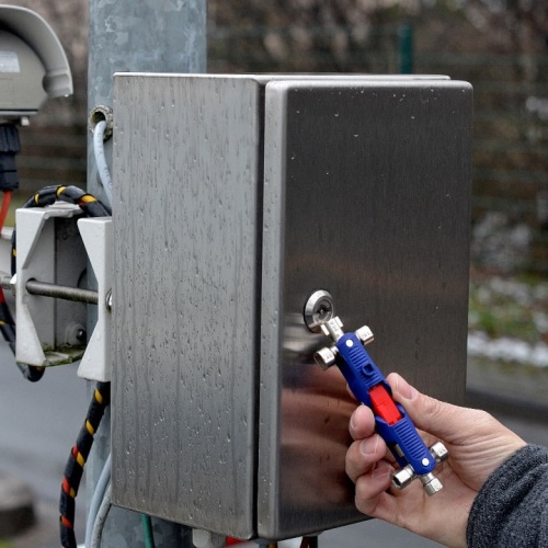 Ключ для электрошкафов KNIPEX JointKey Quadro KN-001106V04 фото 4