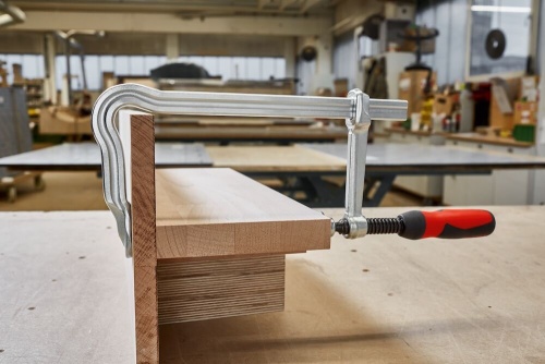 Струбцина цельнометаллическая Bessey OMEGA GM40Z-2K фото 7 Струбцина цельнометаллическая Bessey OMEGA GM40Z-2K фото 7
