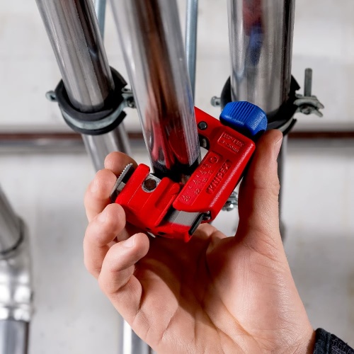 Мини-труборез KNIPEX TubiX S KN-903101 фото 4 Мини-труборез KNIPEX TubiX S KN-903101 фото 4