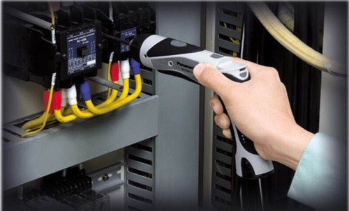 Аккумуляторная динамометрическая отвертка Panasonic EY7410LA2S фото 3