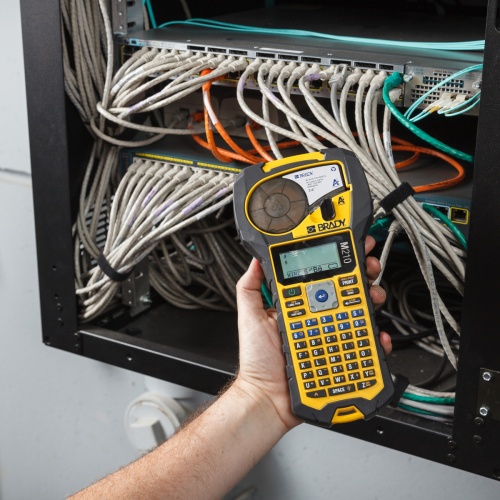 Портативный ленточный принтер-маркиратор BRADY M210-RUS brd152262 фото 7 Портативный ленточный принтер-маркиратор BRADY M210-RUS brd152262 фото 7